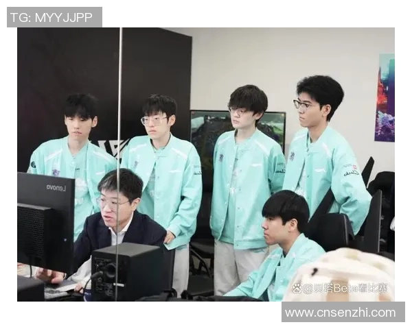 S15电竞总决赛复盘FPX与LNG选手个人能力对比分析